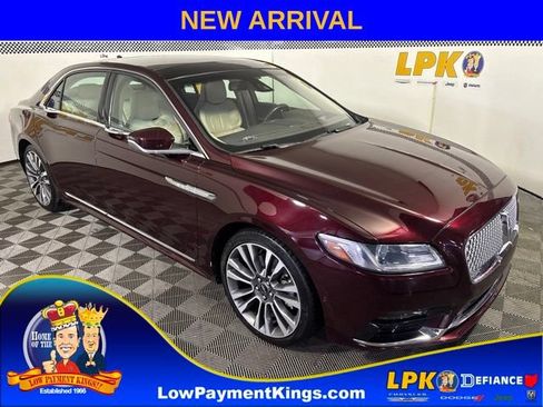 Used 2019 Lincoln Continental Reserve AWD/4WD image 1