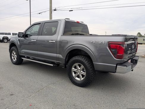 Used 2024 Ford F150 XLT w/ Mobile Office Package image 6