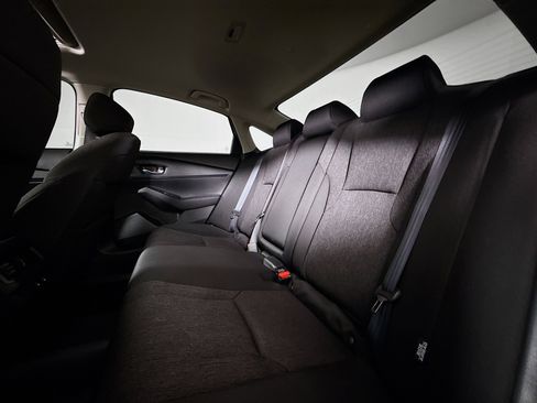 Used 2025 Honda Accord SE image 21