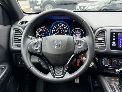 Used 2022 Honda HR-V Sport image 13