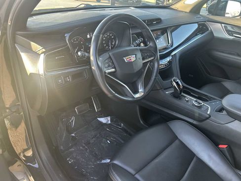 Certified 2024 Cadillac XT6 Sport w/ LPO, Floor Liner Package image 10