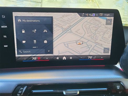 New 2025 BMW X1 M35i w/ Premium Package image 28