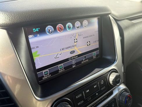 Used 2019 Chevrolet Tahoe LT image 8