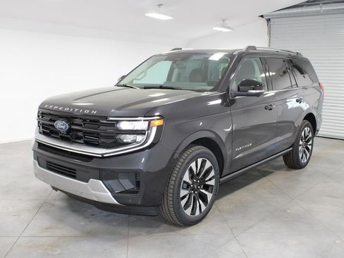 New 2026 Ford Expedition Platinum AWD/4WD image 3