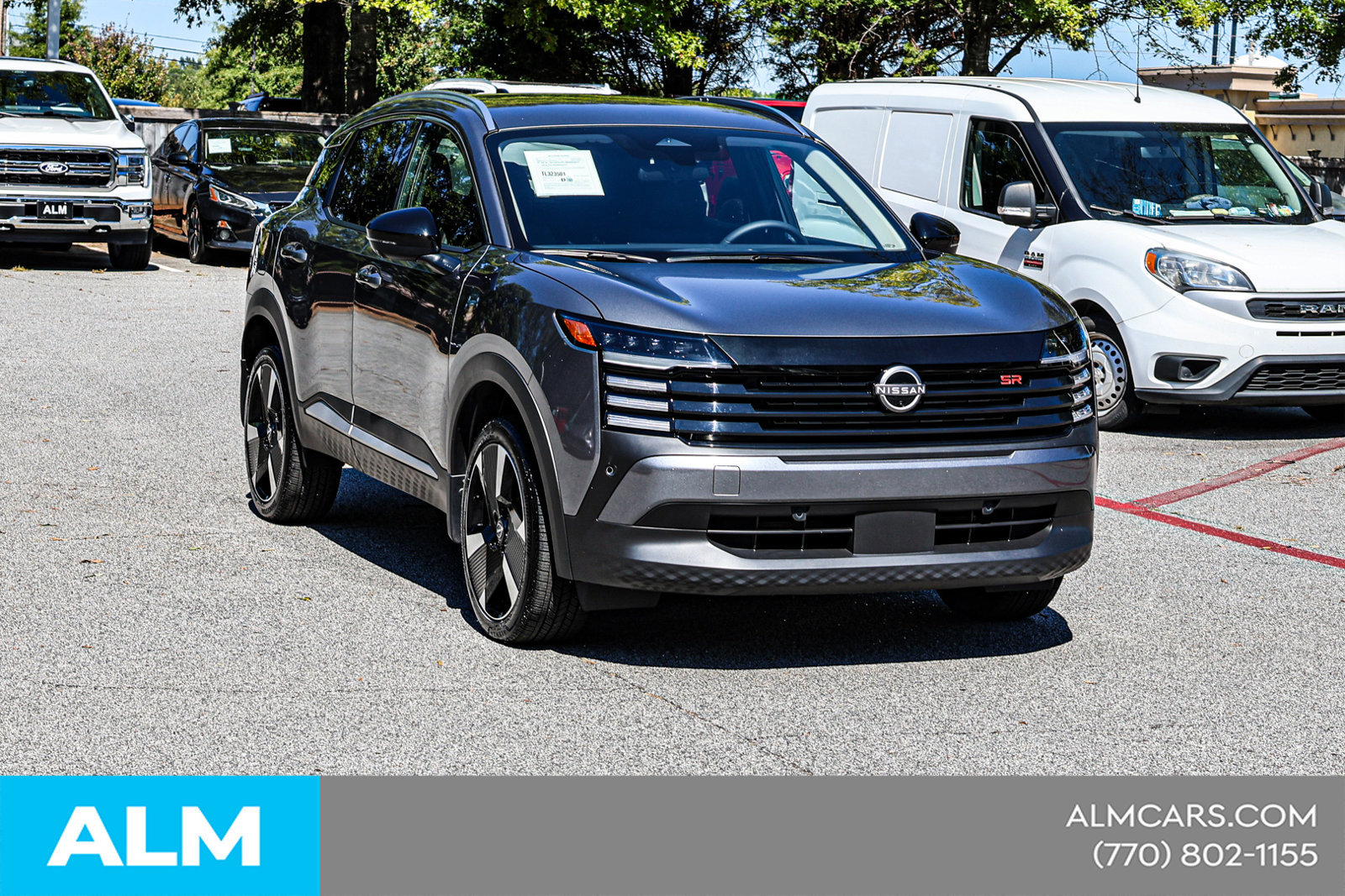 Used 2026 Nissan Kicks SR FWD image 5