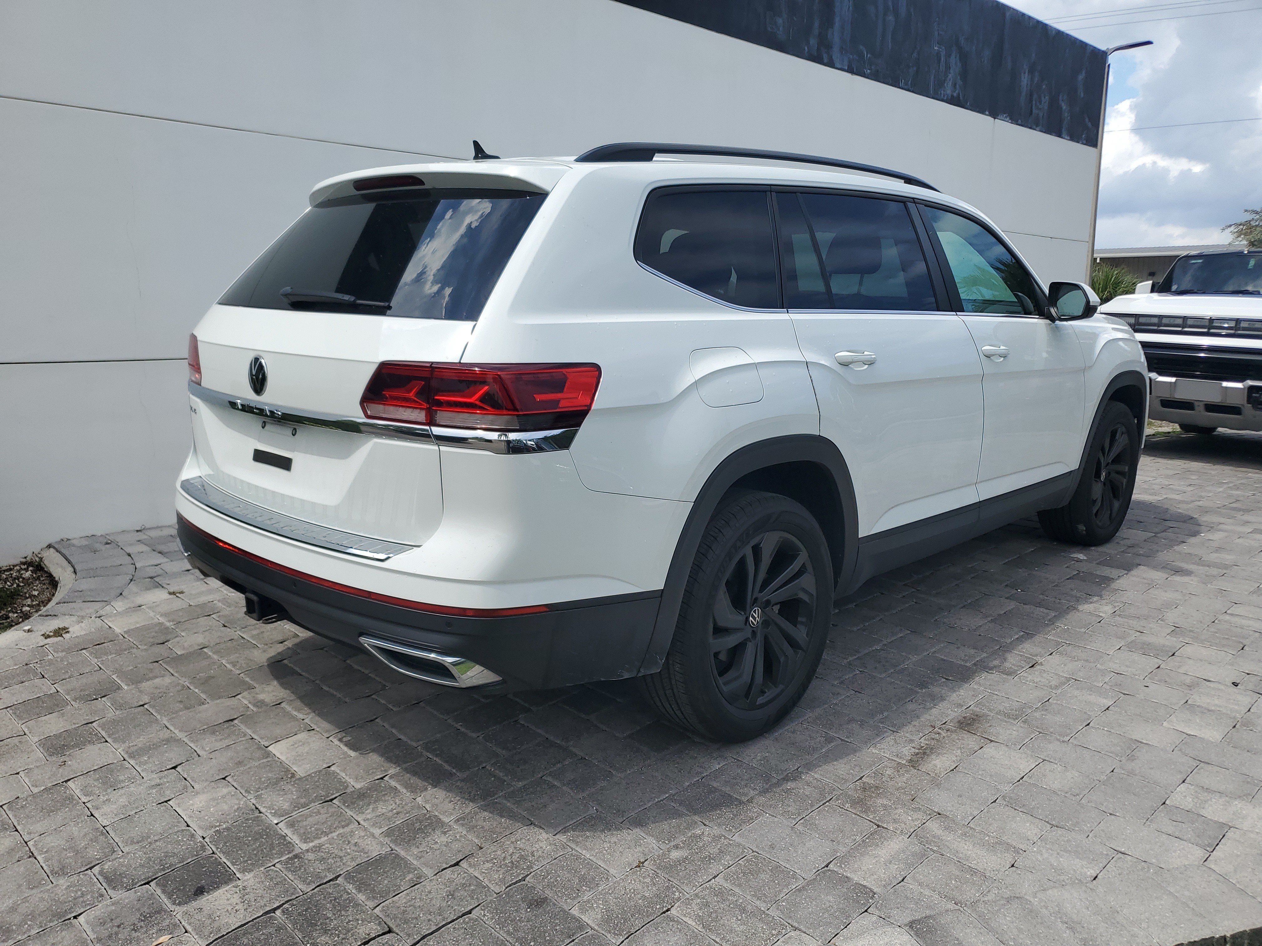 Used 2022 Volkswagen Atlas SE FWD image 6