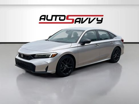 Used 2025 Honda Civic Sport image 3