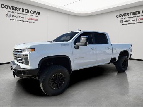 Used 2020 Chevrolet Silverado 2500 High Country w/ Z71 Off-Road Package image 3