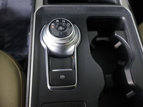 Used 2024 Ford Edge SE image 41