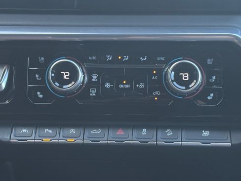 Used 2023 GMC Sierra 1500 Denali Ultimate image 4