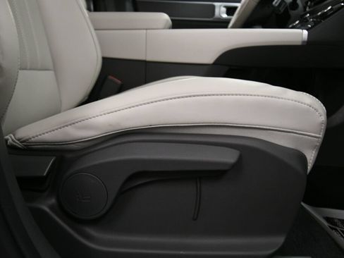 Used 2026 Hyundai Santa Fe SEL AWD/4WD image 25