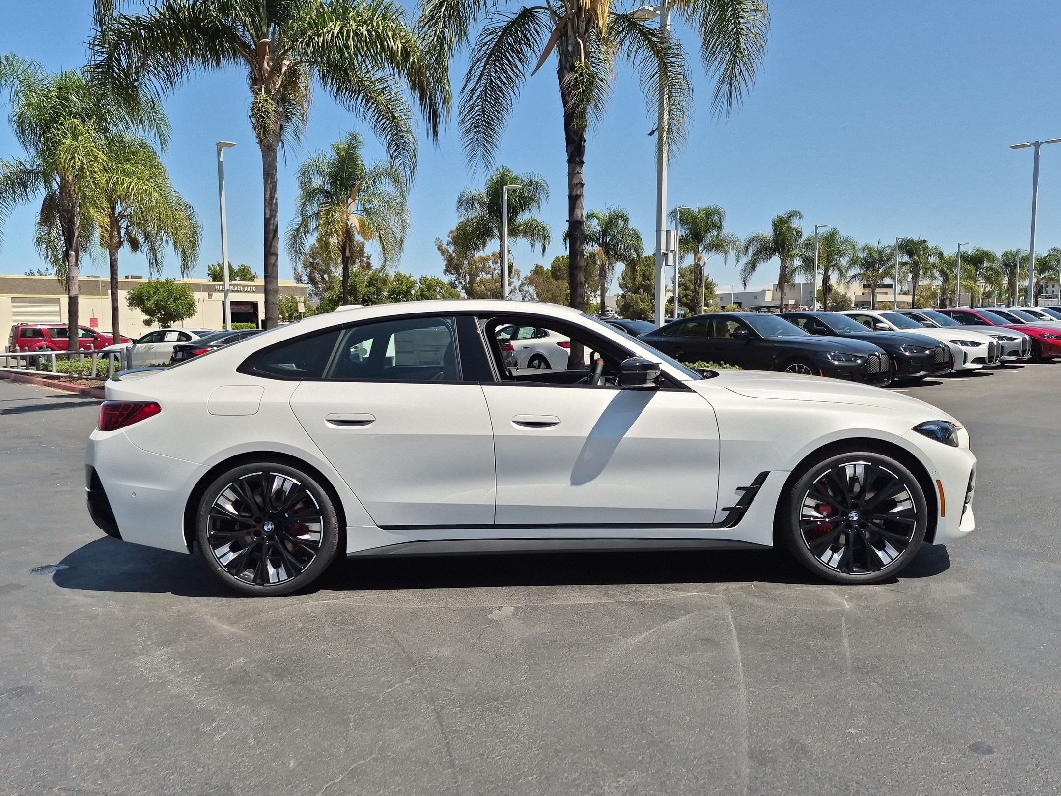 New 2026 BMW M440i w/ Premium Package RWD image 11