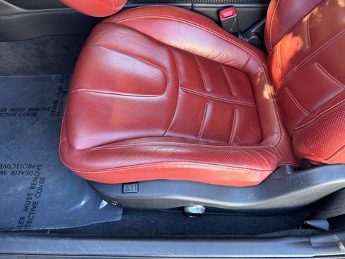 Used 2024 Nissan GT-R Premium w/ Premium Interior Package image 40