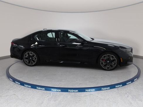 Certified 2026 BMW 550e xDrive AWD/4WD image 3