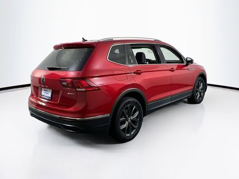 Used 2022 Volkswagen Tiguan SE image 5