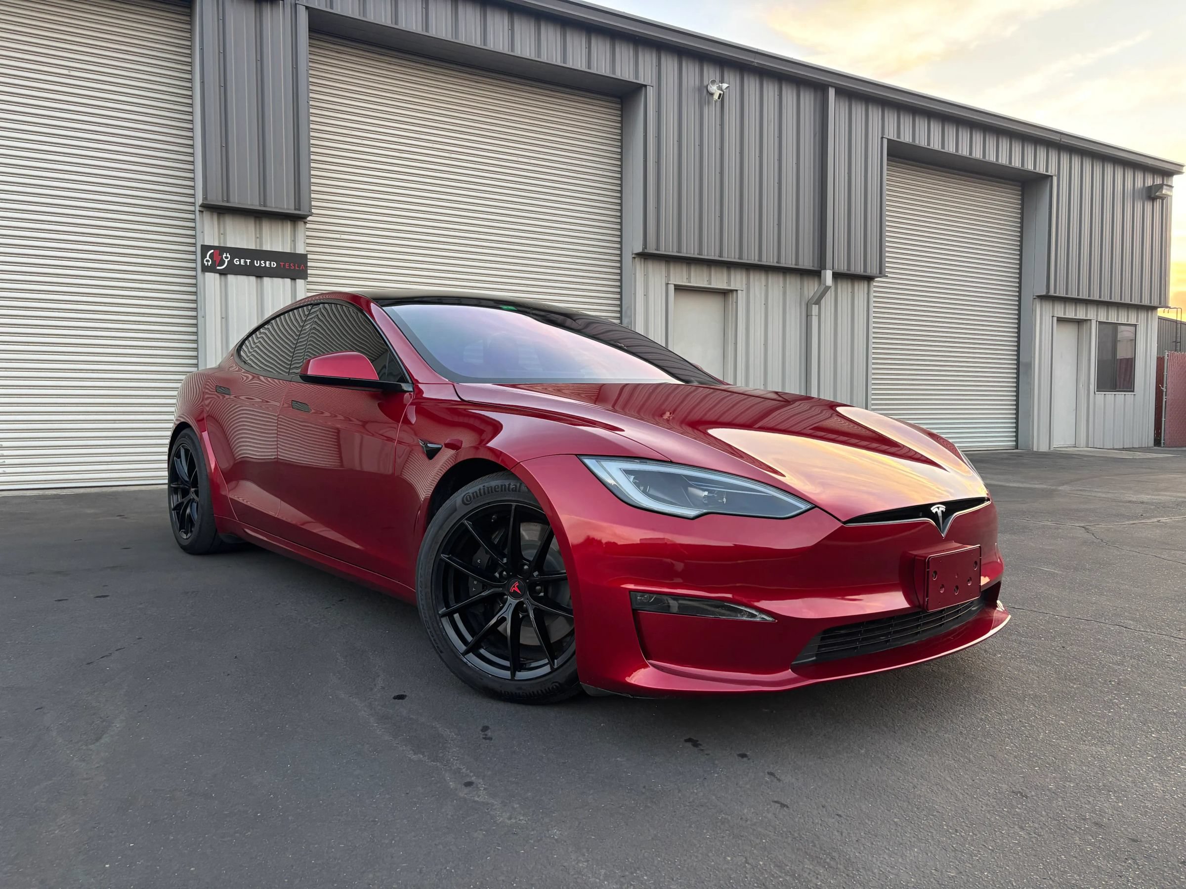 Used 2023 Tesla Model S Standard Range AWD/4WD image 2
