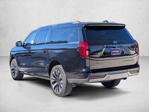 New 2025 Ford Expedition Max Platinum w/ Driver's Package image 9