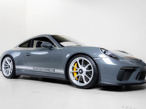 Used 2018 Porsche 911 GT3 image 61