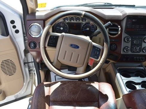 Used 2013 Ford F250 King Ranch w/ FX4 Off Road Pkg AWD/4WD image 19