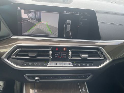 Used 2023 BMW X5 xDrive40i w/ Premium Package image 24