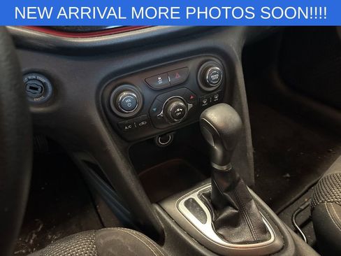 Used 2015 Dodge Dart SXT w/ Sun/Sound Group image 18