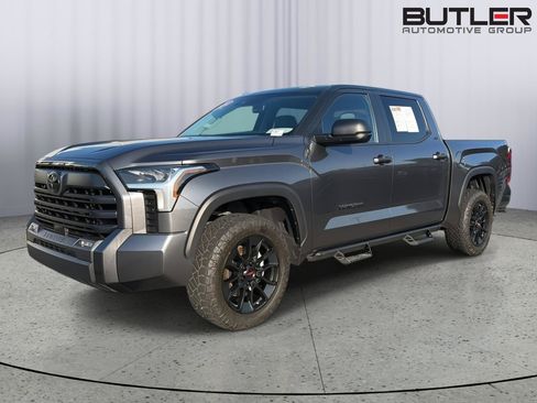 Used 2024 Toyota Tundra SR5 AWD/4WD image 1