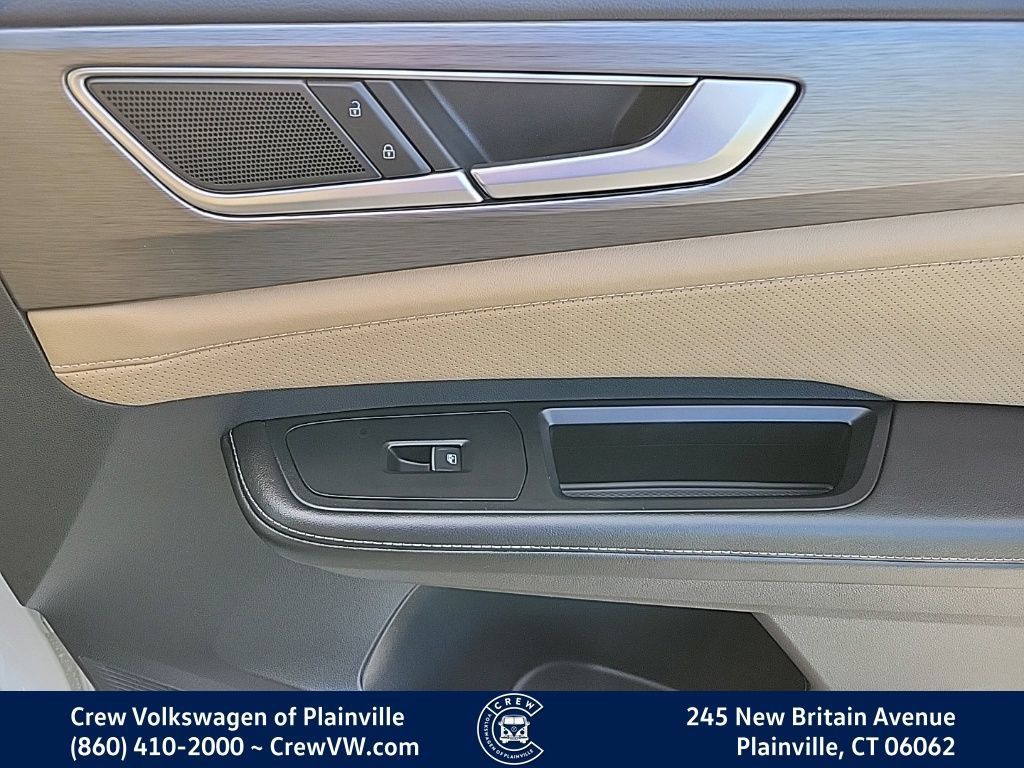 Certified 2026 Volkswagen Atlas Cross Sport SE AWD/4WD image 42