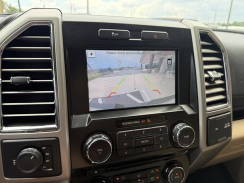 Used 2016 Ford F150 Lariat AWD/4WD image 33
