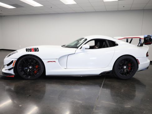 Used 2017 Dodge Viper ACR w/ Extreme Aero Package image 8