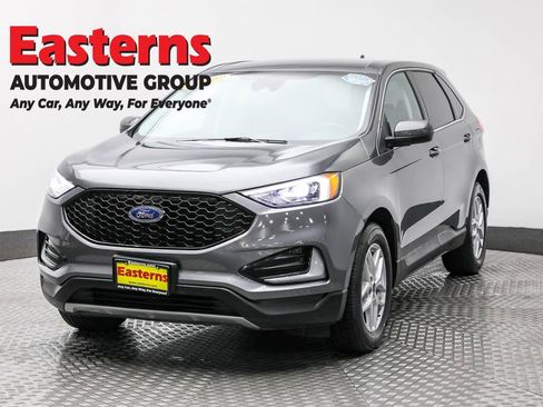 Used 2024 Ford Edge SEL image 1