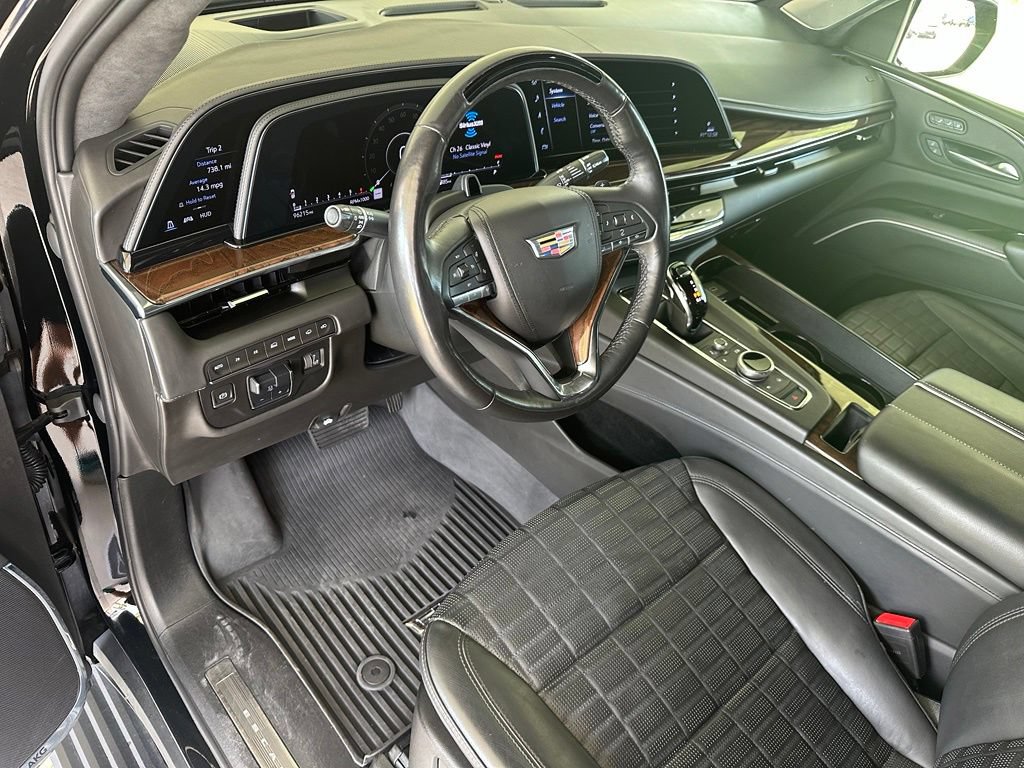 Used 2023 Cadillac Escalade ESV Sport Platinum AWD/4WD image 11