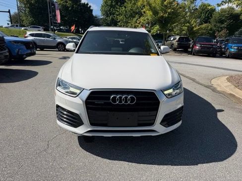 Used 2018 Audi Q3 2.0T Premium w/ Convenience Package AWD/4WD image 8