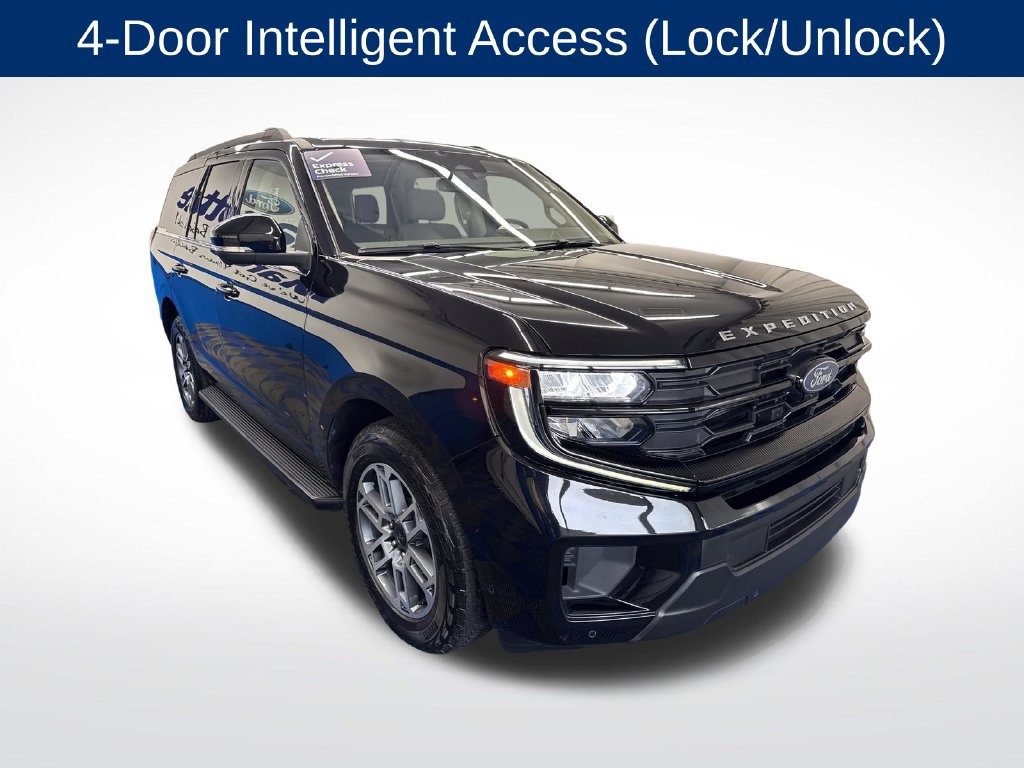 Used 2025 Ford Expedition Active AWD/4WD image 8