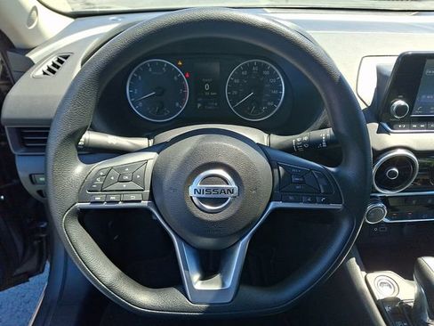 Used 2023 Nissan Sentra S FWD image 20