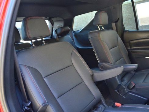 Used 2024 Chevrolet Traverse Z71 w/ Enhanced Driving Package image 34