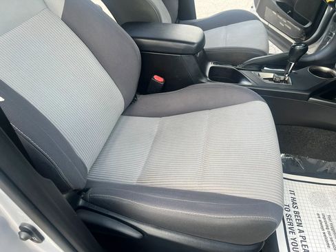 Used 2015 Toyota RAV4 XLE image 22