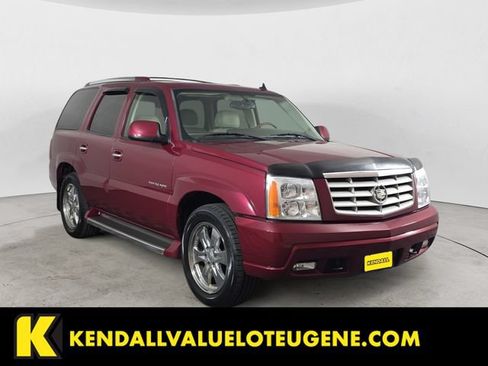 Used 2006 Cadillac Escalade AWD image 3