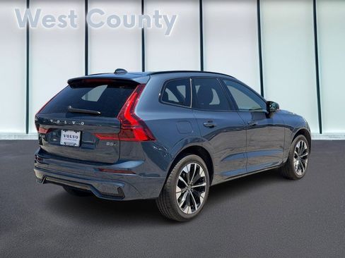 New 2026 Volvo XC60 B5 Plus w/ Climate Package AWD/4WD image 3