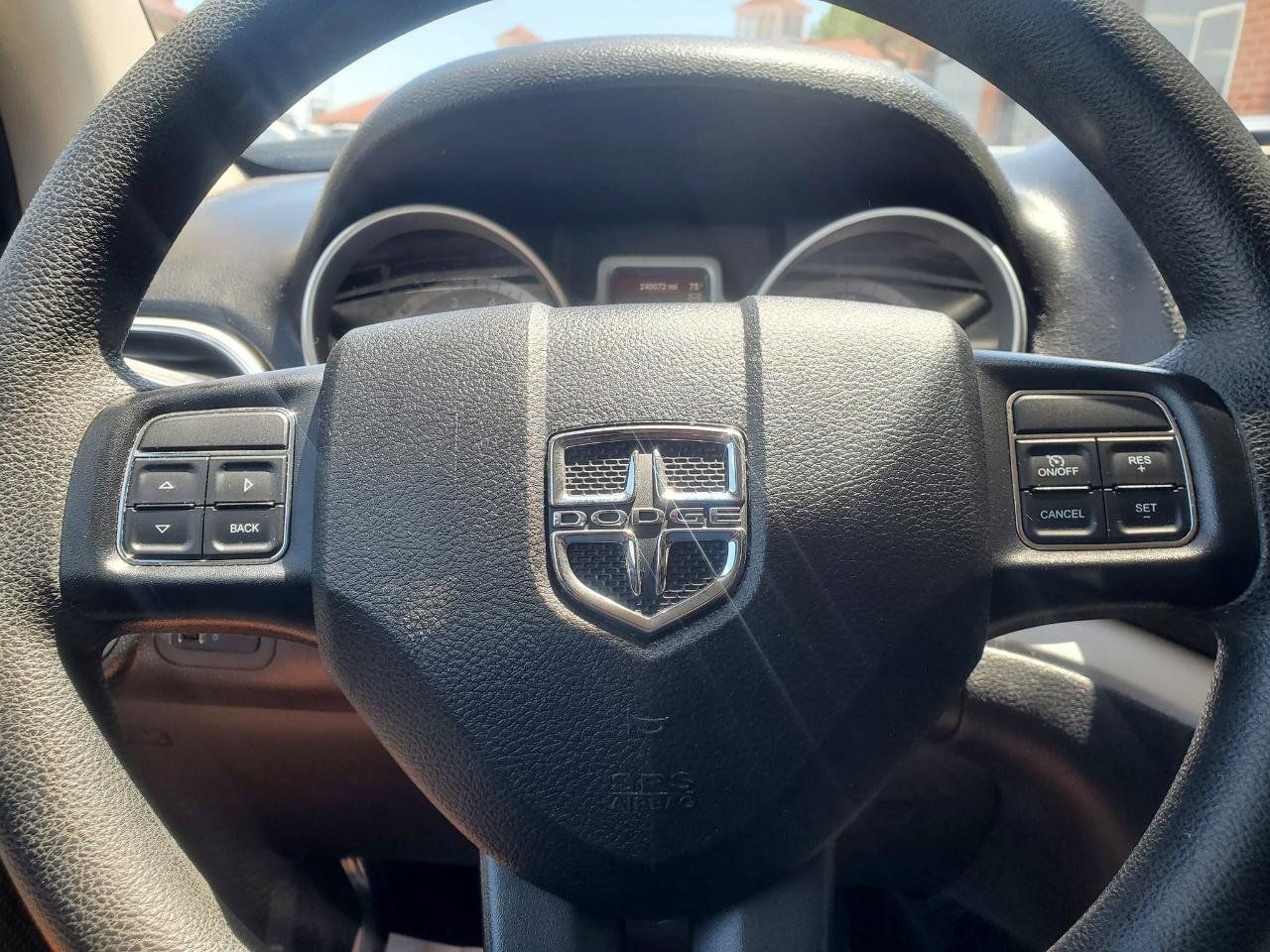 Used 2016 Dodge Journey SXT w/ Comfort/Convenience Group FWD image 11