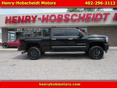 Used 2015 GMC Sierra 2500 Denali w/ Duramax Plus Package