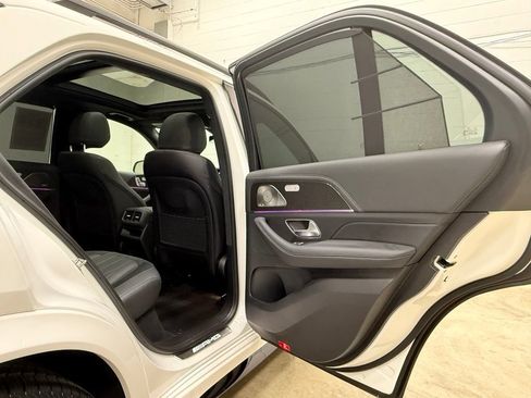 Used 2024 Mercedes-Benz GLE 63 AMG S image 55
