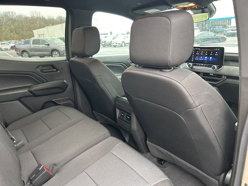 Used 2024 Chevrolet Colorado Trail Boss w/ Advanced Trailering Package AWD/4WD image 43