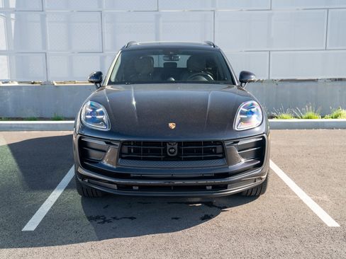 New 2026 Porsche Macan AWD/4WD image 6