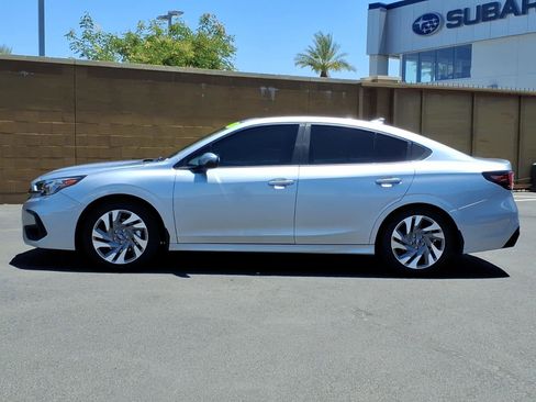 Used 2025 Subaru Legacy Limited w/ Popular Package #3 AWD/4WD image 4