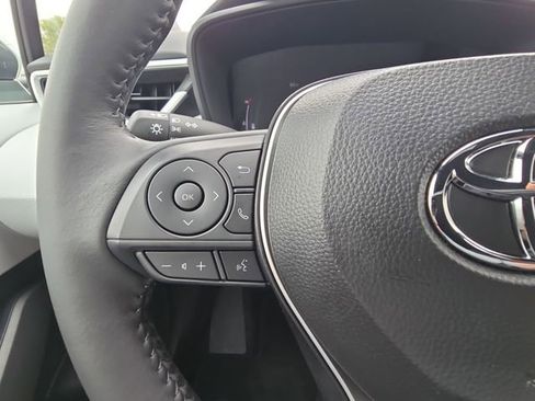 Used 2026 Toyota Corolla SE image 17