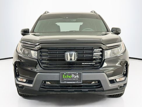 Used 2024 Honda Passport Black Edition image 2