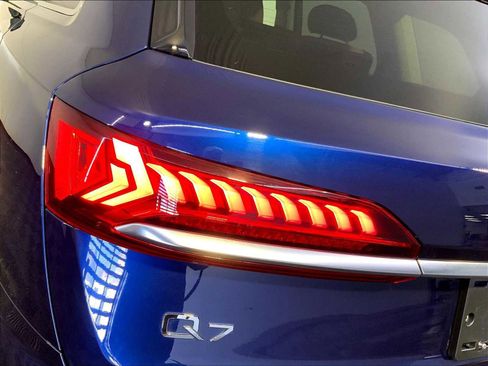 Used 2023 Audi Q7 3.0T Premium Plus image 30