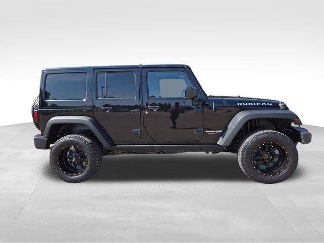 Used 2018 Jeep Wrangler Unlimited Rubicon w/ Cold Weather Group AWD/4WD image 12