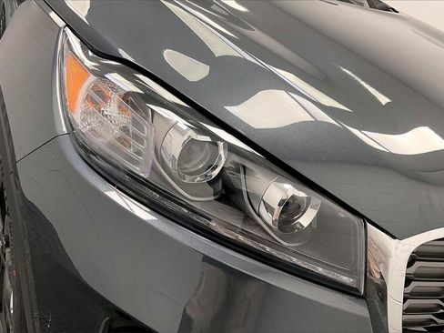 Used 2020 Kia Sorento EX image 23