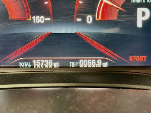 Used 2019 BMW 530i w/ Convenience Package RWD image 12